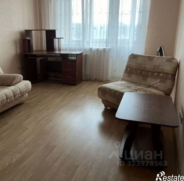 2-комн квартира ул Демонстрации, 27,  д. 27