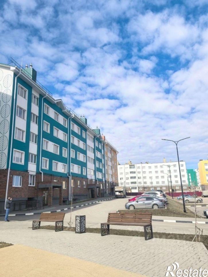 1-комн квартира ул Героя России Зиничева, 4,  д. 4