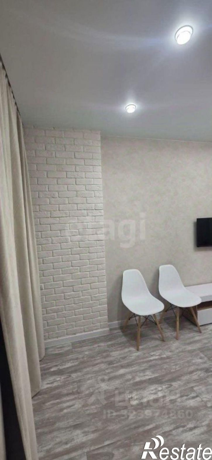 2-комн квартира улица Академика Насоновой, 1Б,  д. 1Б