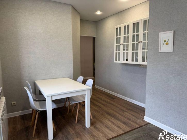 2-комн квартира проспект Ленина, 140,  д. 140