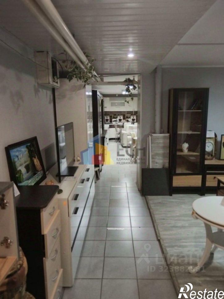 Торговое помещение улица Демонстрации, 27,  д. 27