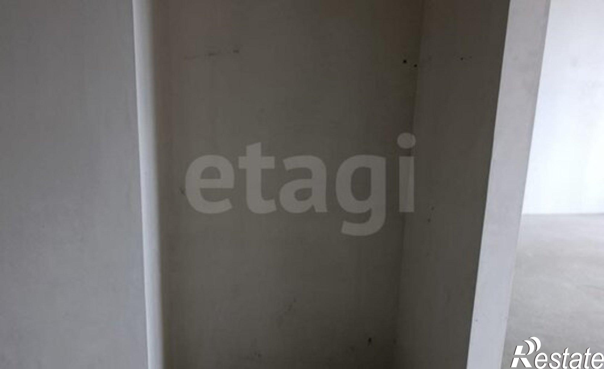 Купить квартиру за 5 100 000 рублей на Самоварная улица, 16