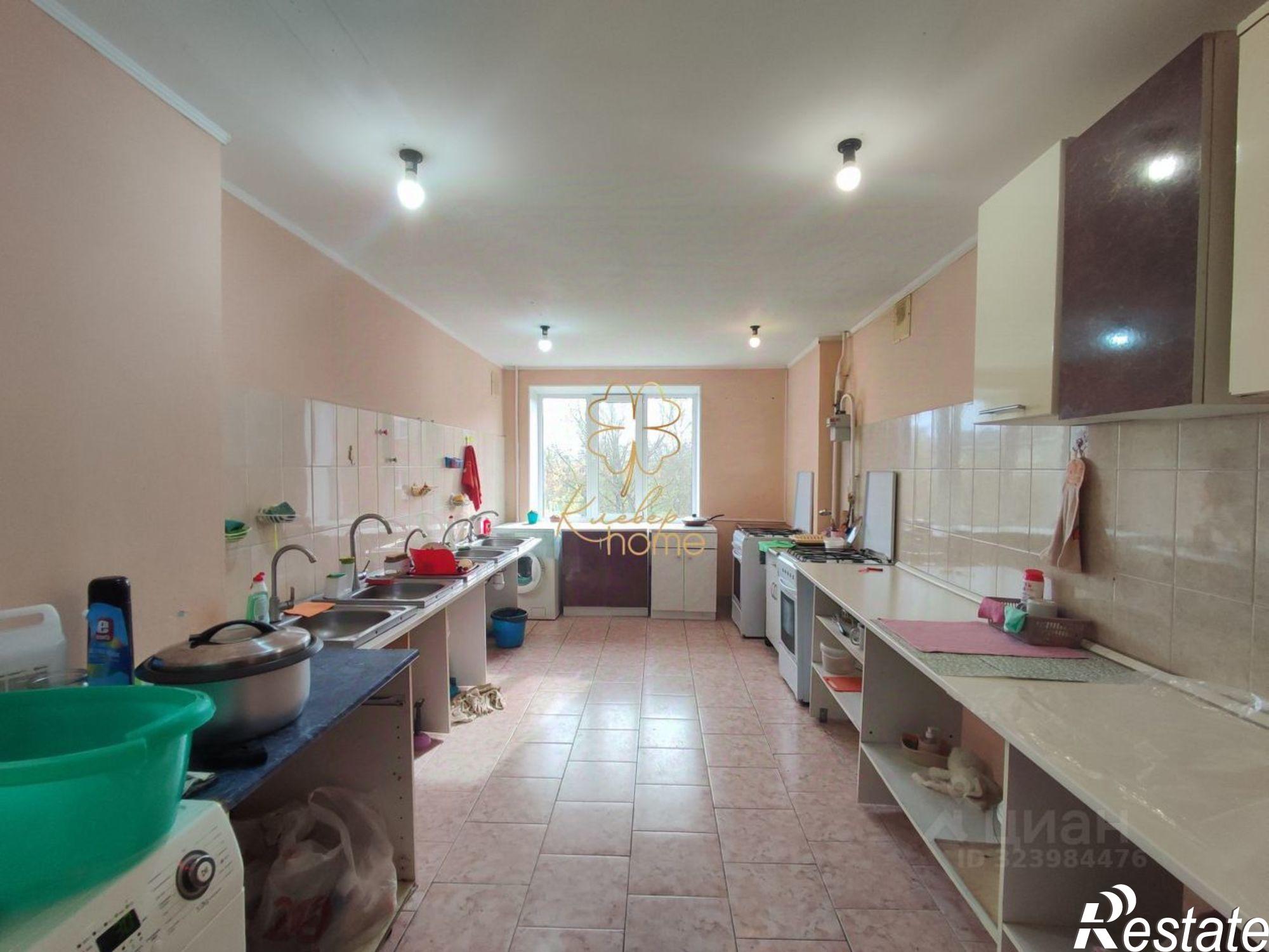 Сдать комнату за 10 000 рублей на ул Баженова, 28а