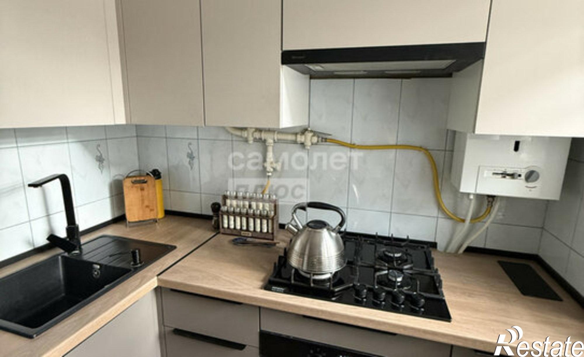 Купить квартиру за 3 650 000 рублей на ул Рогова, 33