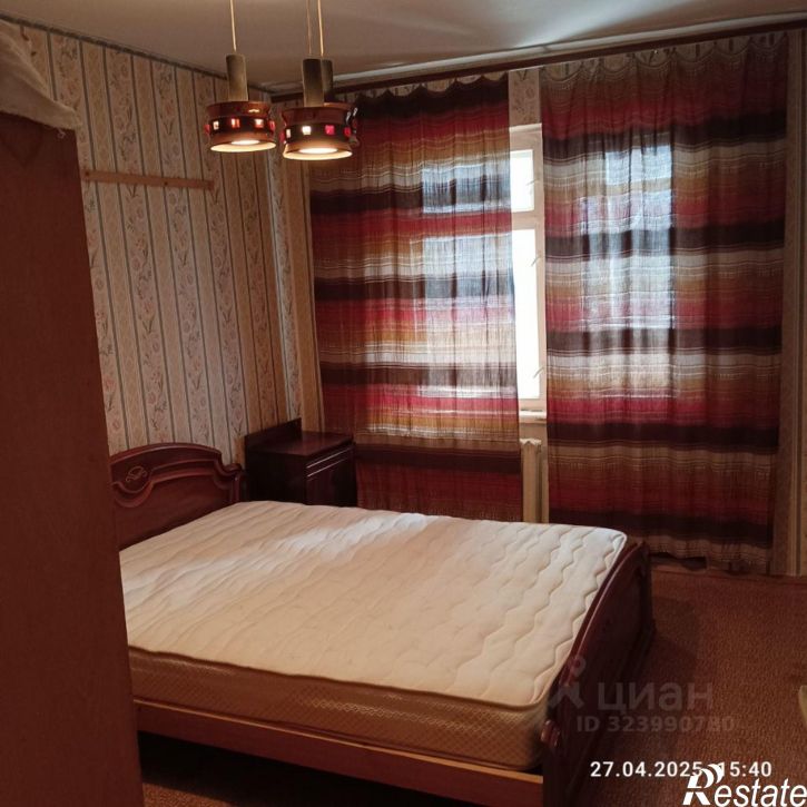 2-комн квартира улица Максимовского, 1,  д. 1