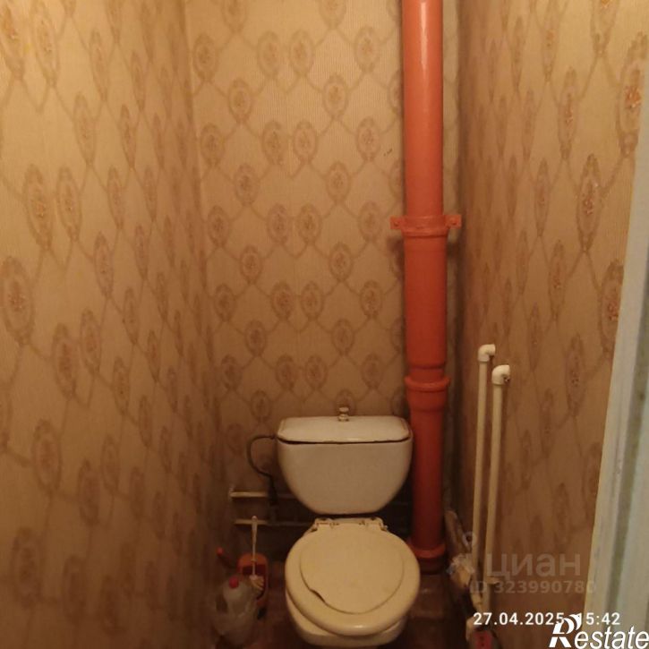 2-комн квартира улица Максимовского, 1,  д. 1