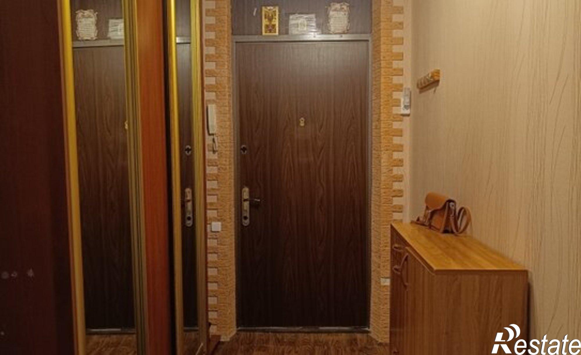 Купить квартиру за 4 360 000 рублей на Гарнизонный проезд, 1 1