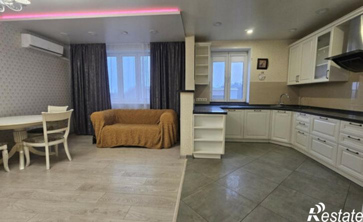 3-комн квартира улица Макаренко, 7,  д. 7