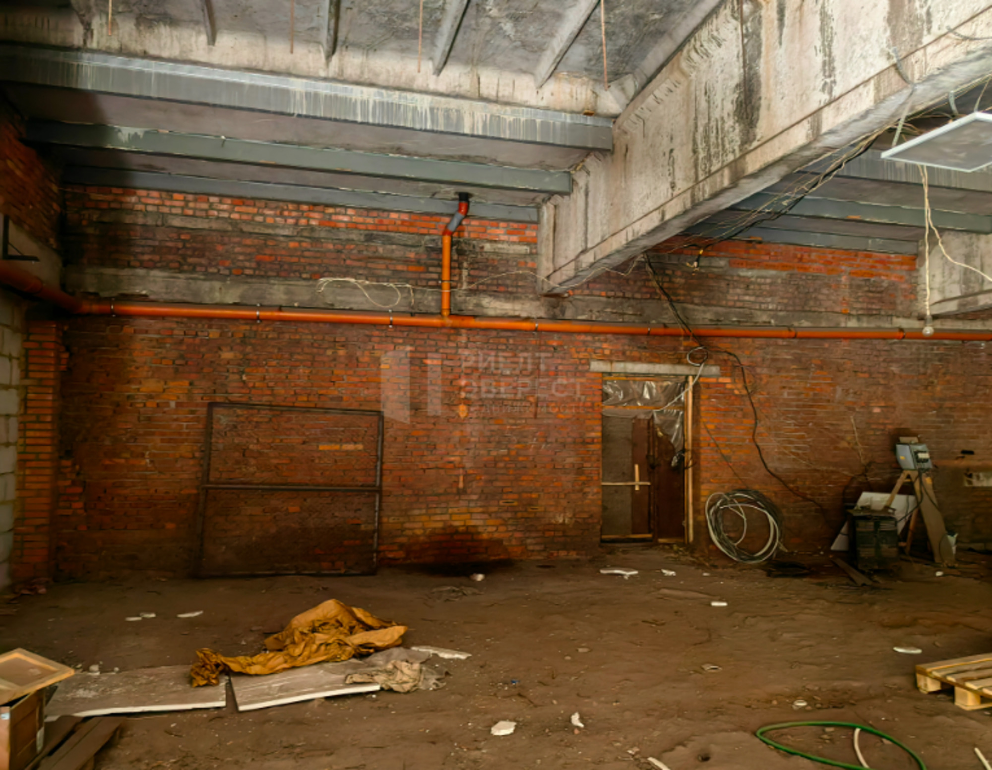 Купить помещение свободного назначения за 42 350 000 рублей на Щегловская засека ул., 30А