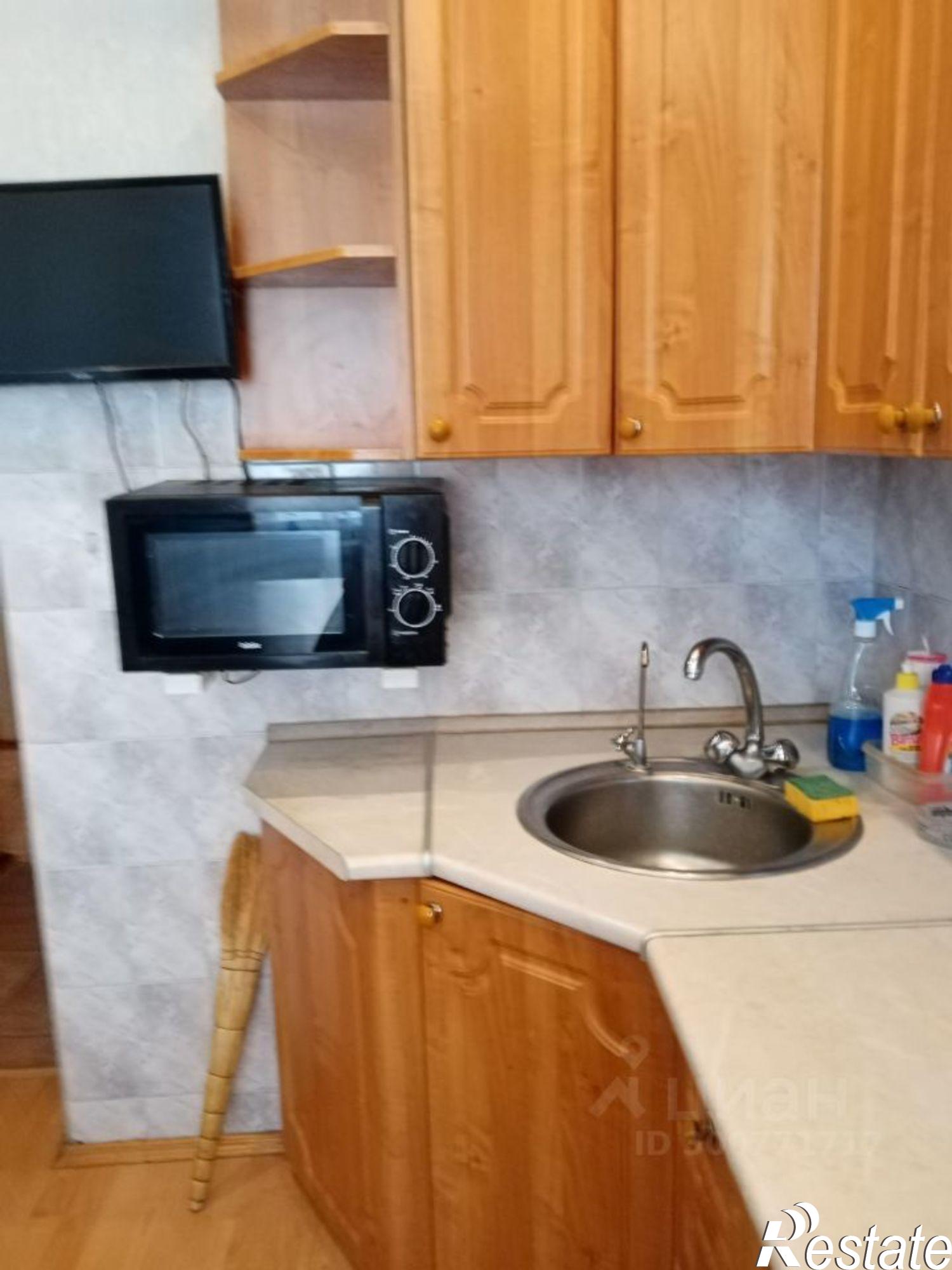 Сдать квартиру за 22 000 рублей на ул Металлургов, 49в