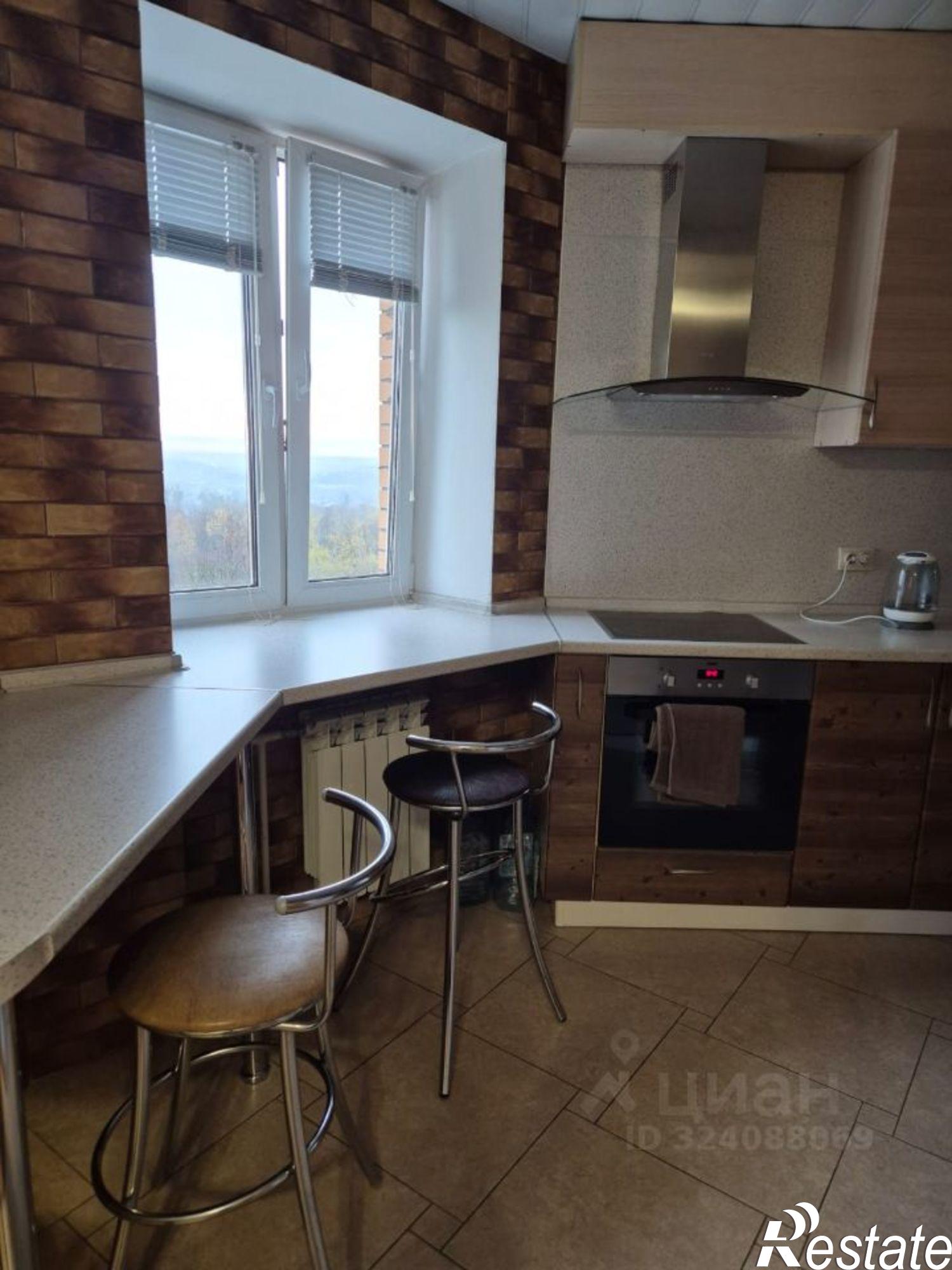 Сдать квартиру за 53 000 рублей на улица Михеева, 23