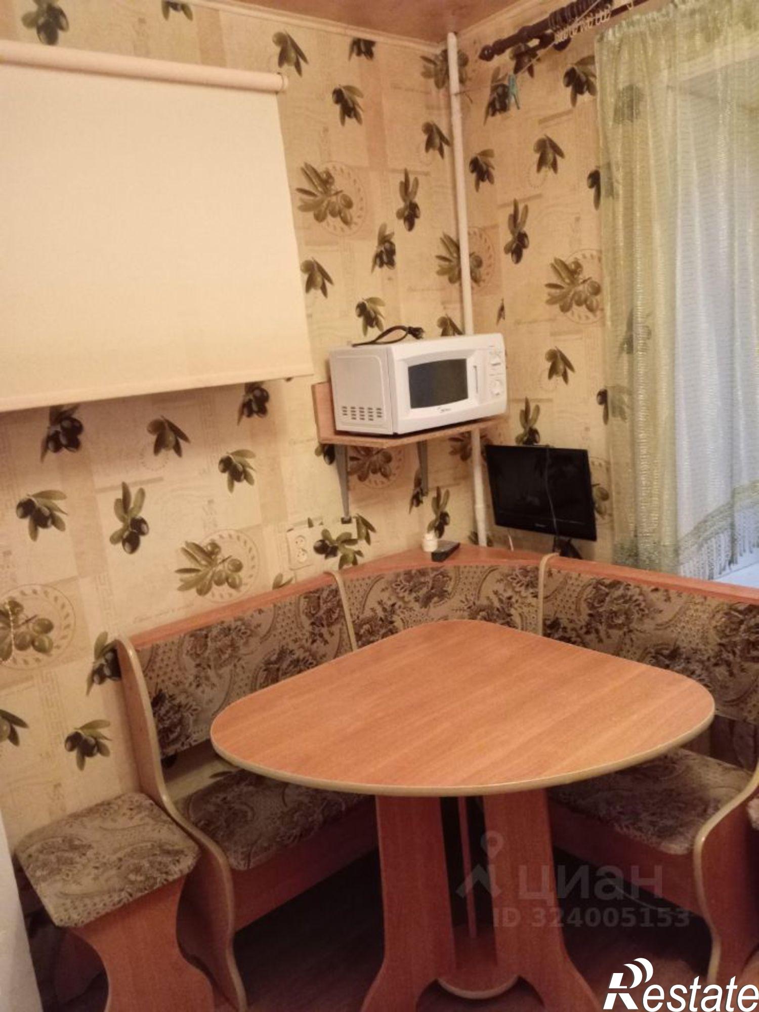 Сдать квартиру за 23 000 рублей на улица Кутузова, 16