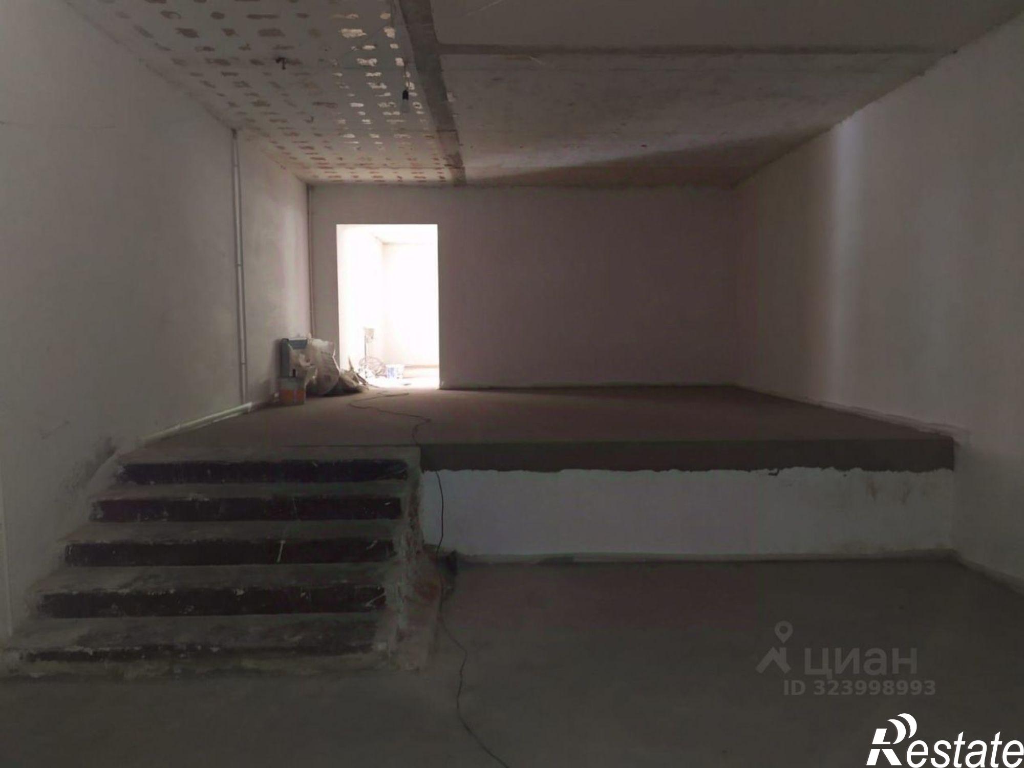 Купить помещение свободного назначения за 14 000 100 рублей на улица Макаренко, 13 к5