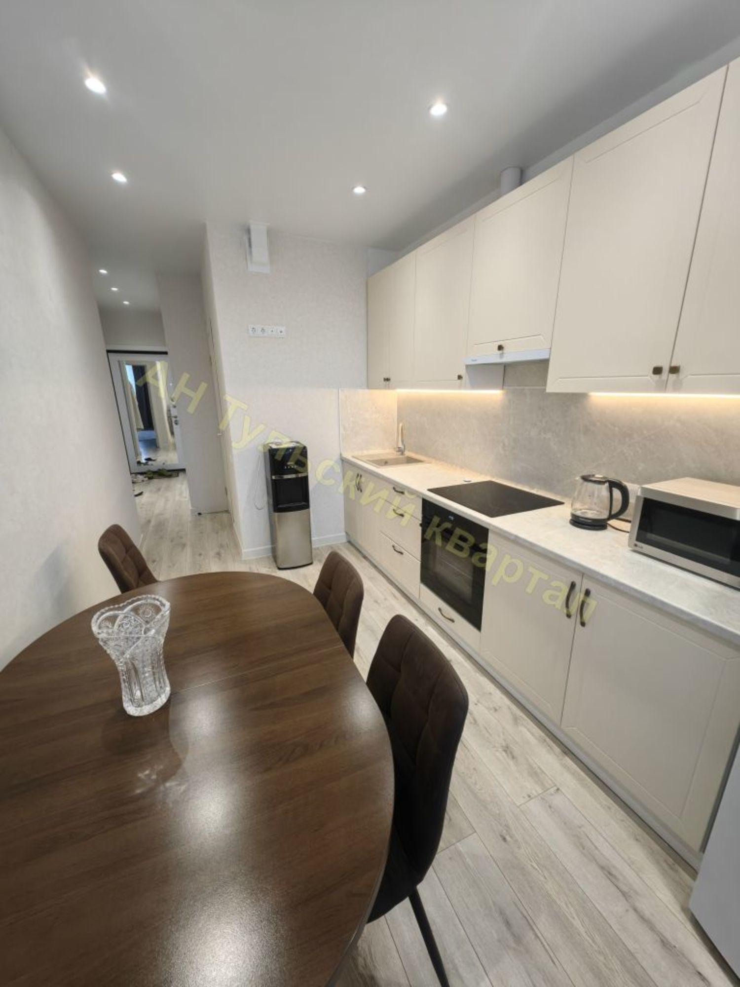 Сдать квартиру за 42 000 рублей на Болдина ул, 1к2