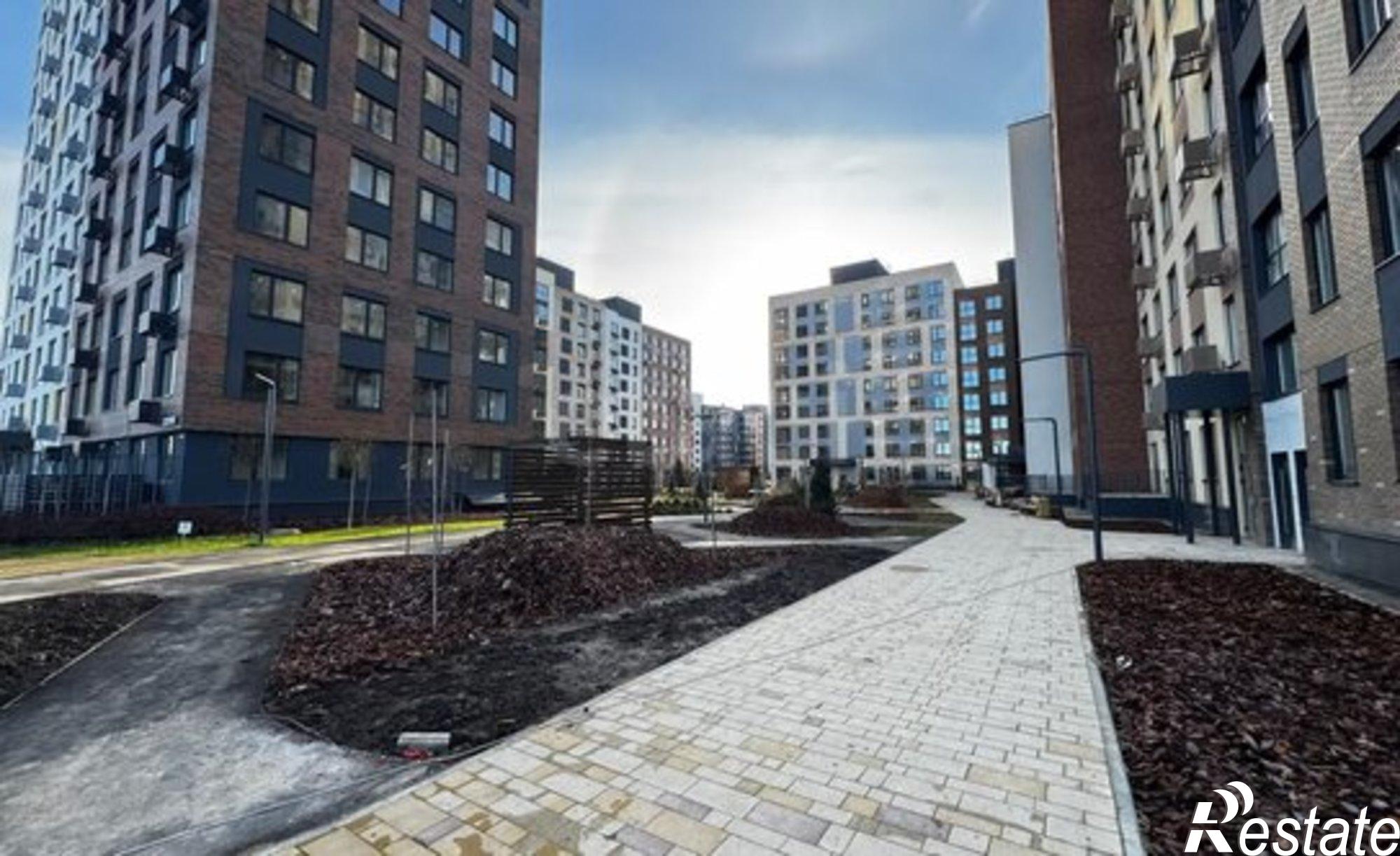 Купить квартиру за 5 000 000 рублей на Самоварная улица, 16