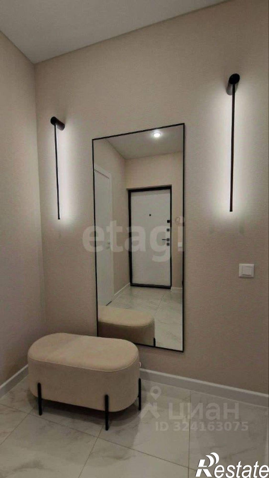 Сдать квартиру за 65 000 рублей на ул Новомосковская, 4