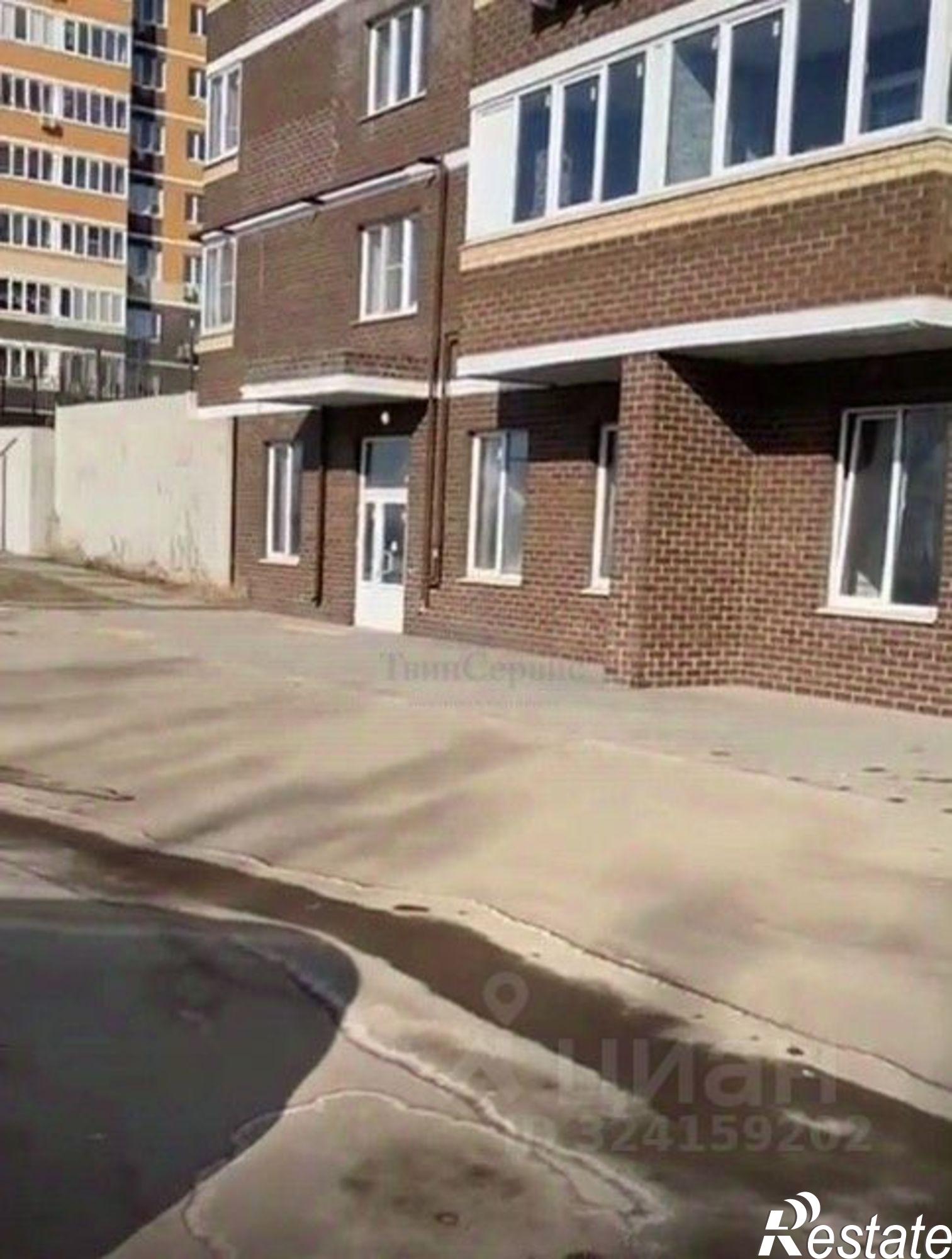 Сдать торговое помещение за 199 200 рублей на ул Сурикова, 24 2