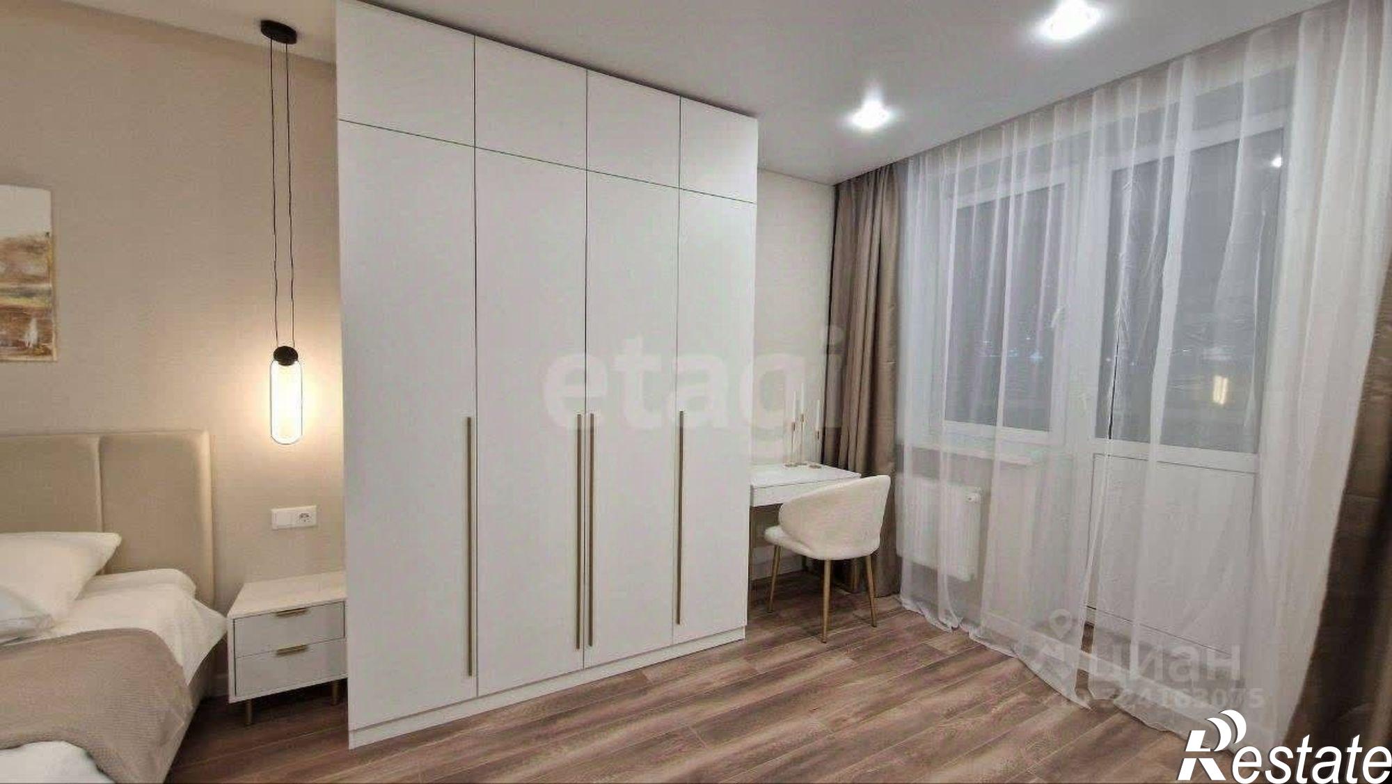 Сдать квартиру за 65 000 рублей на ул Новомосковская, 4