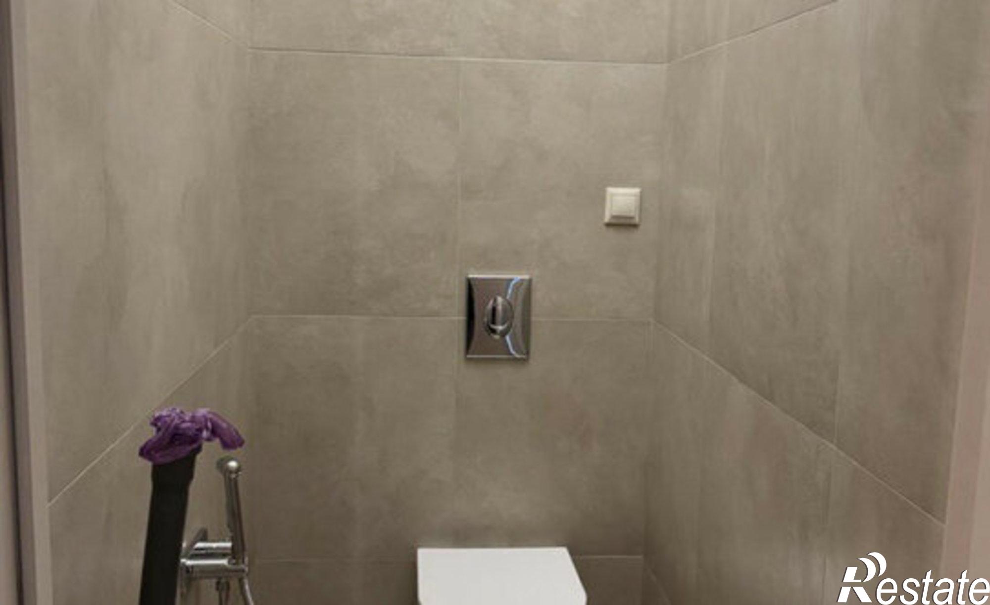 Купить квартиру за 12 900 000 рублей на ул Карпова, 98 3