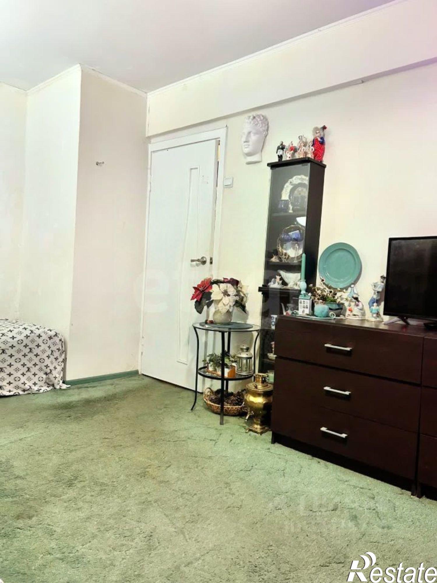 Купить квартиру за 3 350 000 рублей на ул Калинина, 81