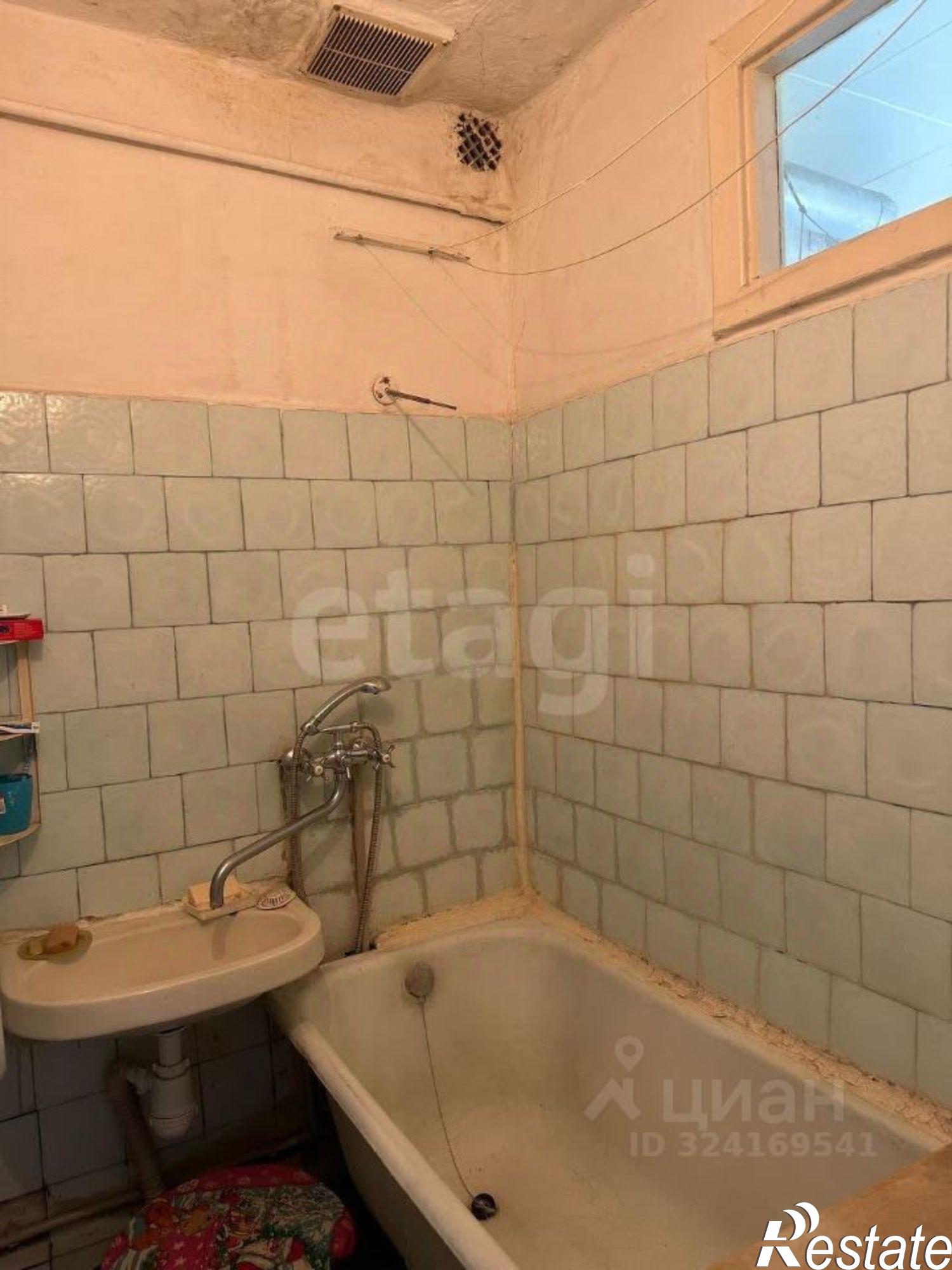 Купить квартиру за 3 000 000 рублей на ул Серебровская, 20