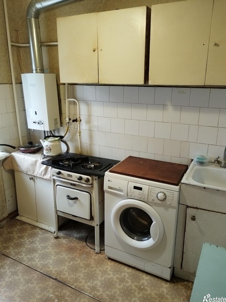 2-комн квартира Металлургов , 61