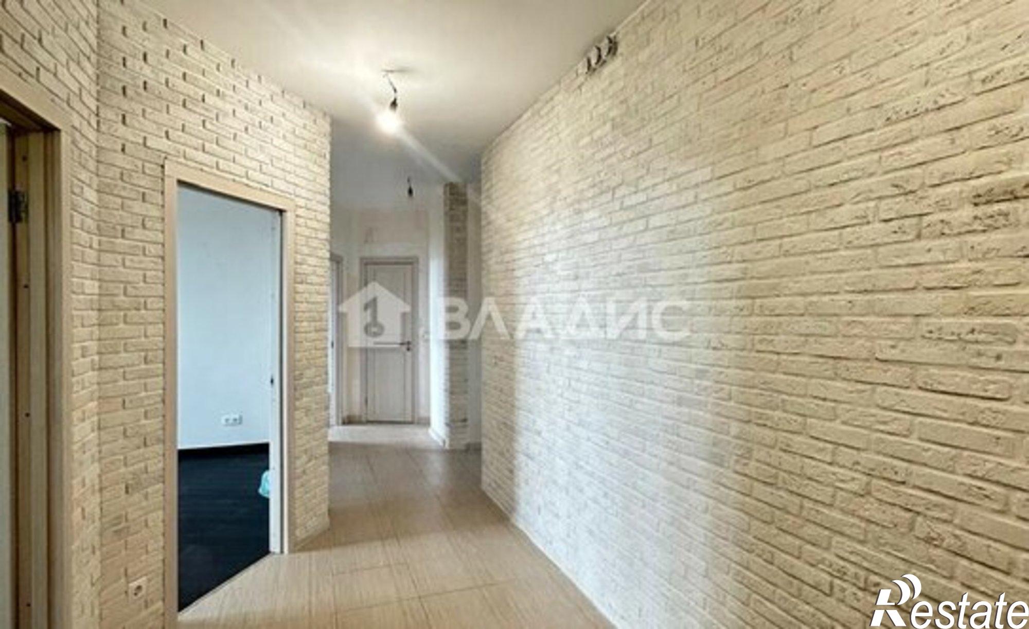 Купить квартиру за 13 500 000 рублей на улица Макаренко, 9Б