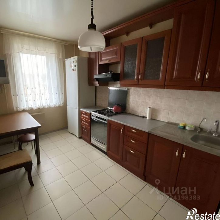 3-комн квартира ул Мусоргского, 49,  д. 49