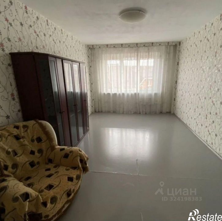 3-комн квартира ул Мусоргского, 49,  д. 49