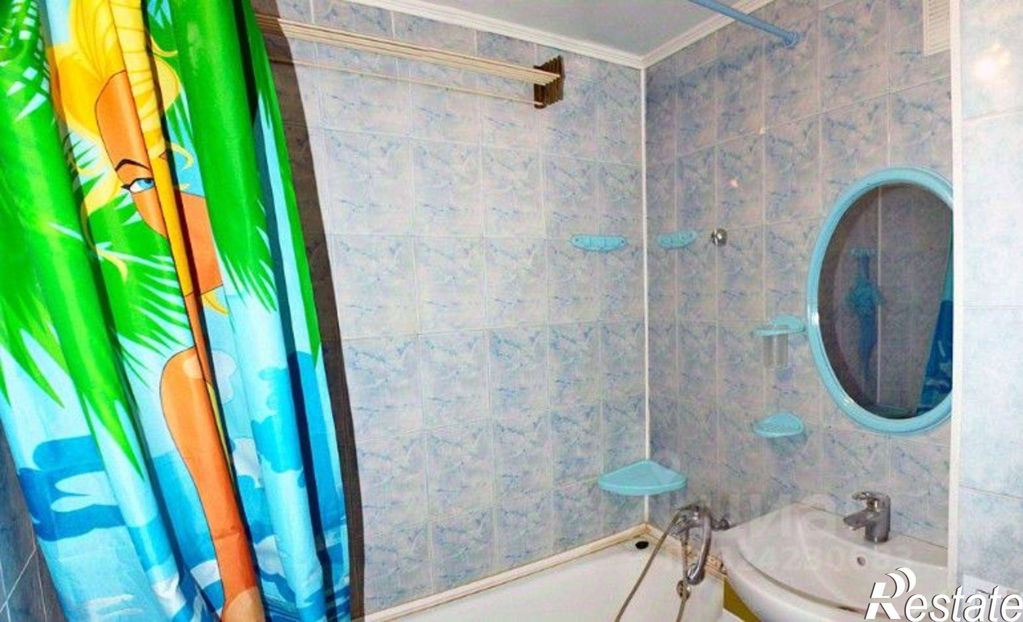 Сдать квартиру за 21 000 рублей на Ложевая улица, 132