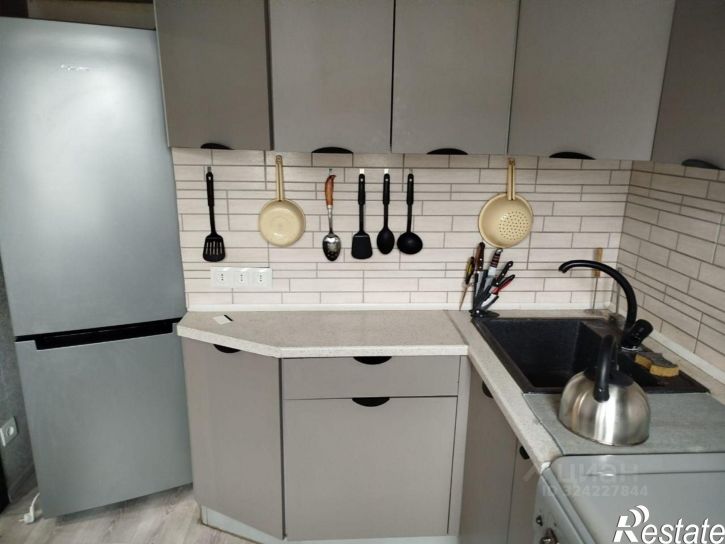 2-комн квартира ул Демонстрации, 144,  д. 144