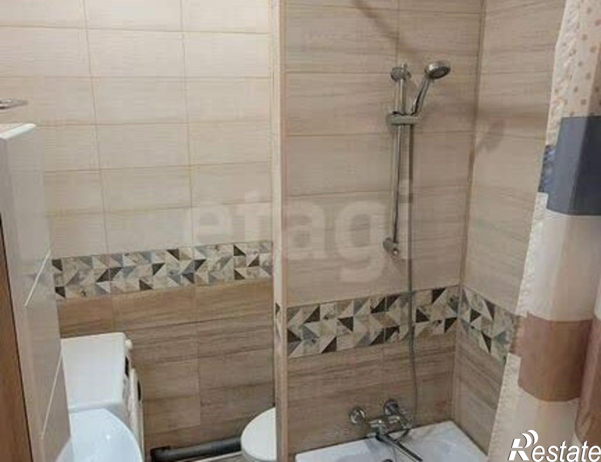 Купить квартиру за 5 490 000 рублей на улица Клюева, 8