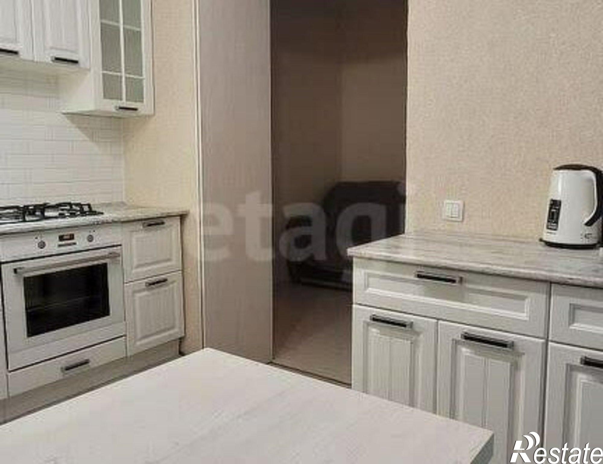 Купить квартиру за 5 490 000 рублей на улица Клюева, 8