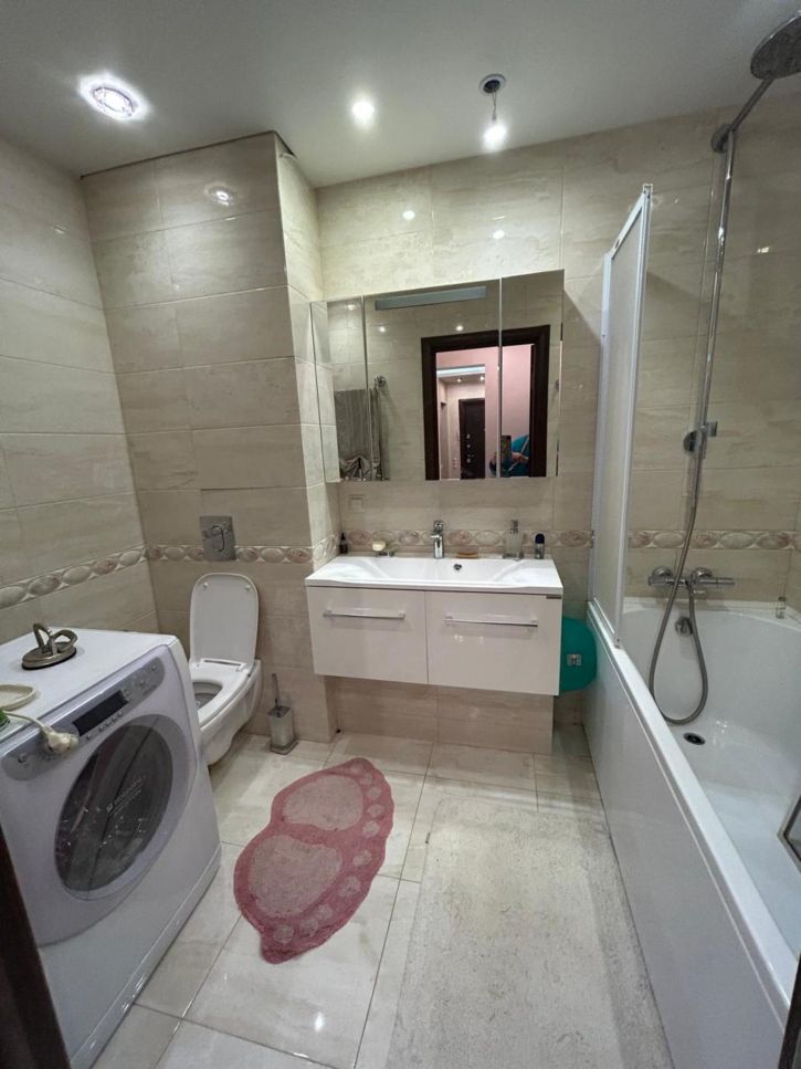 3-комн квартира Галкина улица, д.23