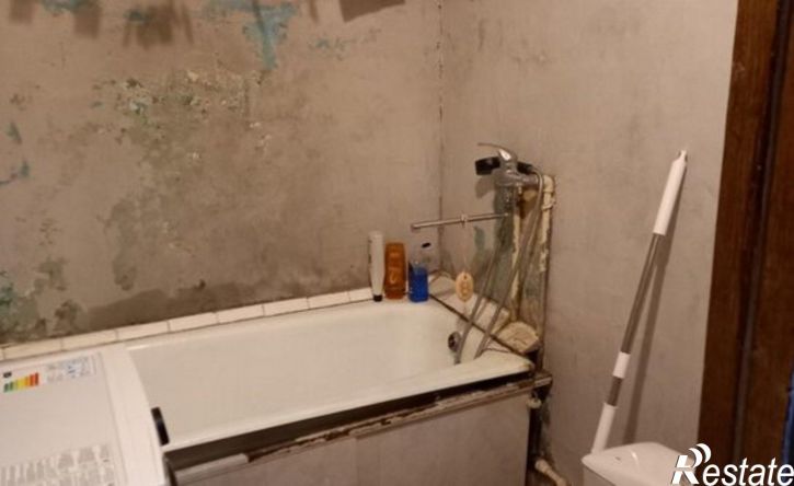 2-комн квартира улица Дементьева, 16,  д. 16