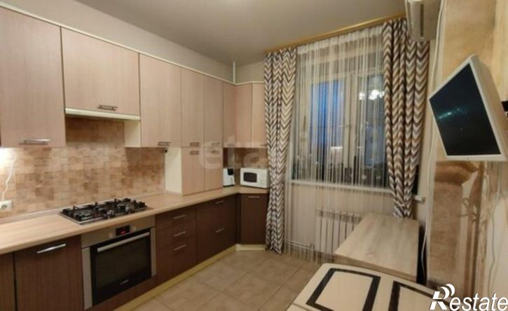 2-комн квартира улица Строителей, 3,  д. 3