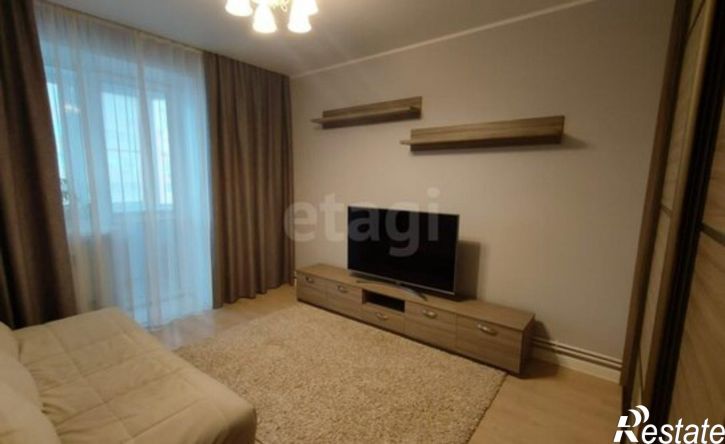 2-комн квартира улица Строителей, 3,  д. 3