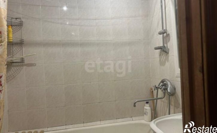 2-комн квартира улица Кирова, 20,  д. 20