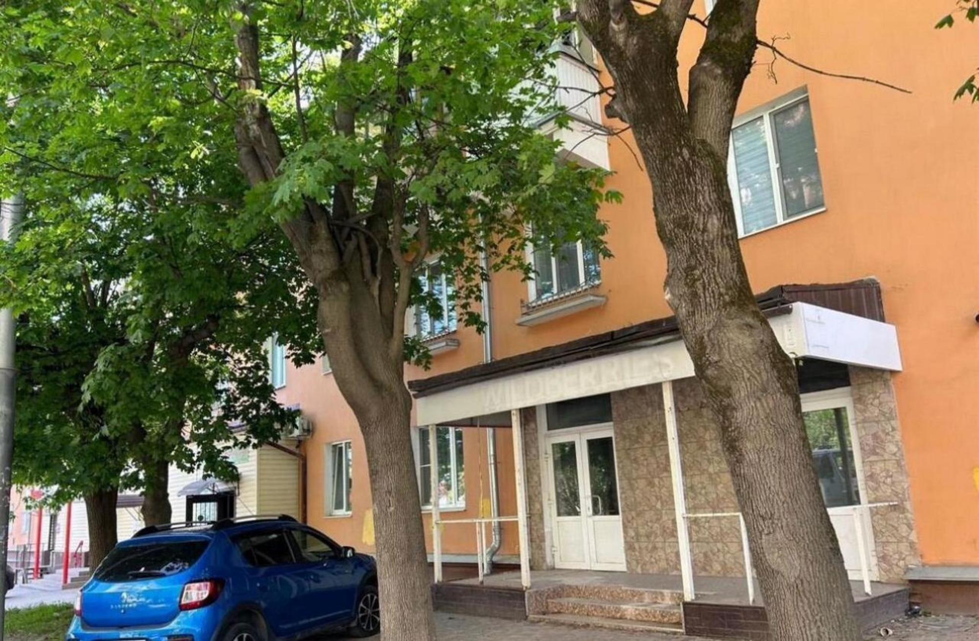 Купить помещение свободного назначения за 8 300 000 рублей на Перекопская улица, д.10