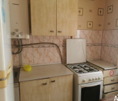 1-комн, 35кв м, этаж 1/5 улица Металлургов, 77