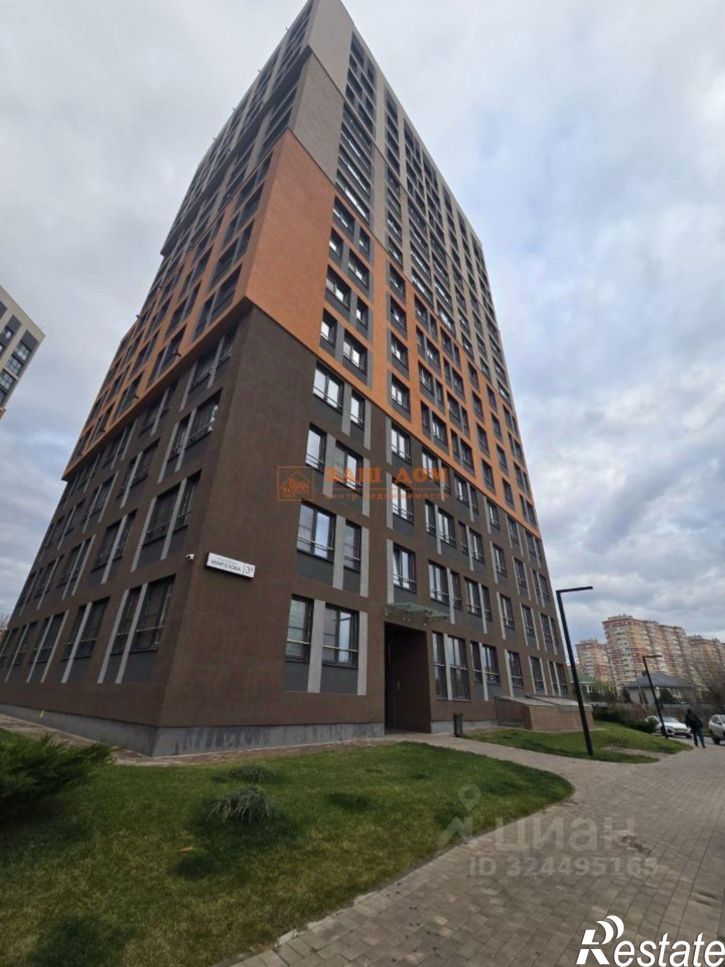 3-комн квартира улица Генерала Маргелова, 3В,  д. 3В