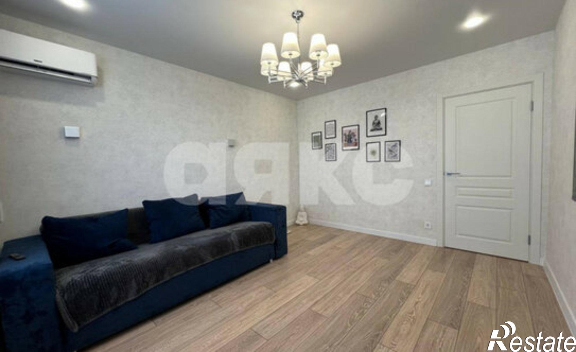 Купить квартиру за 10 240 000 рублей на ул Братьев Жабровых, 9 А