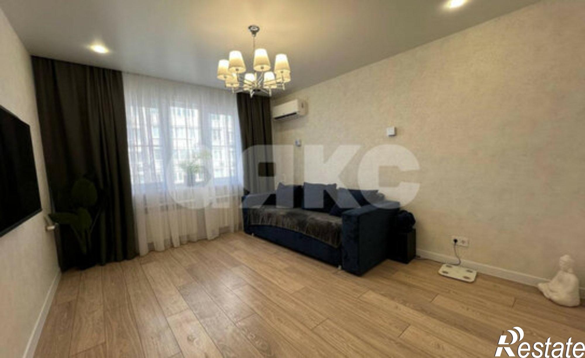 Купить квартиру за 10 240 000 рублей на ул Братьев Жабровых, 9 А