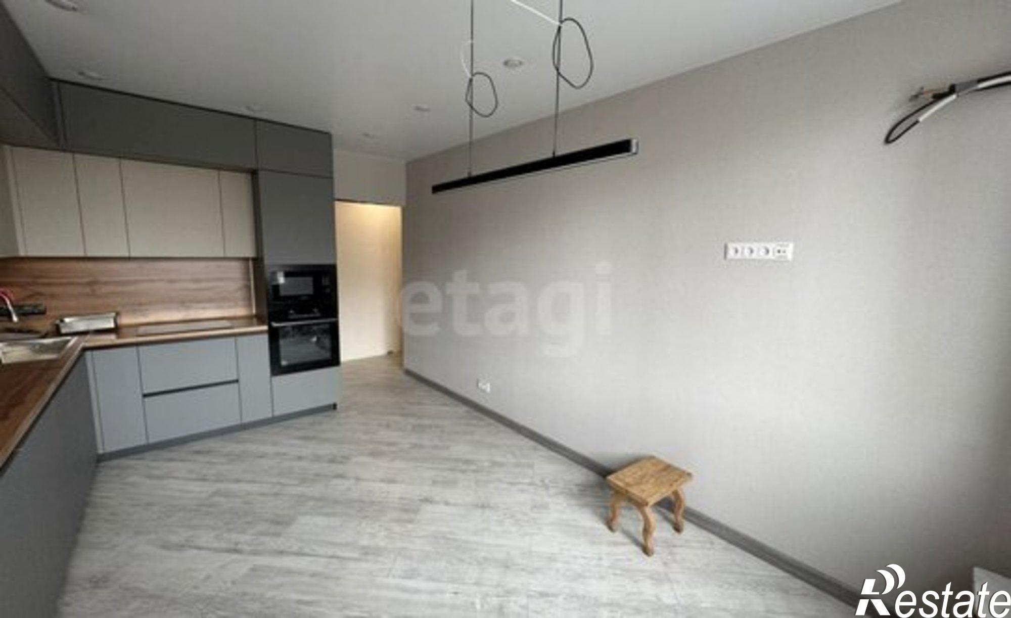 Купить квартиру за 13 500 000 рублей на Новомосковская улица, 4