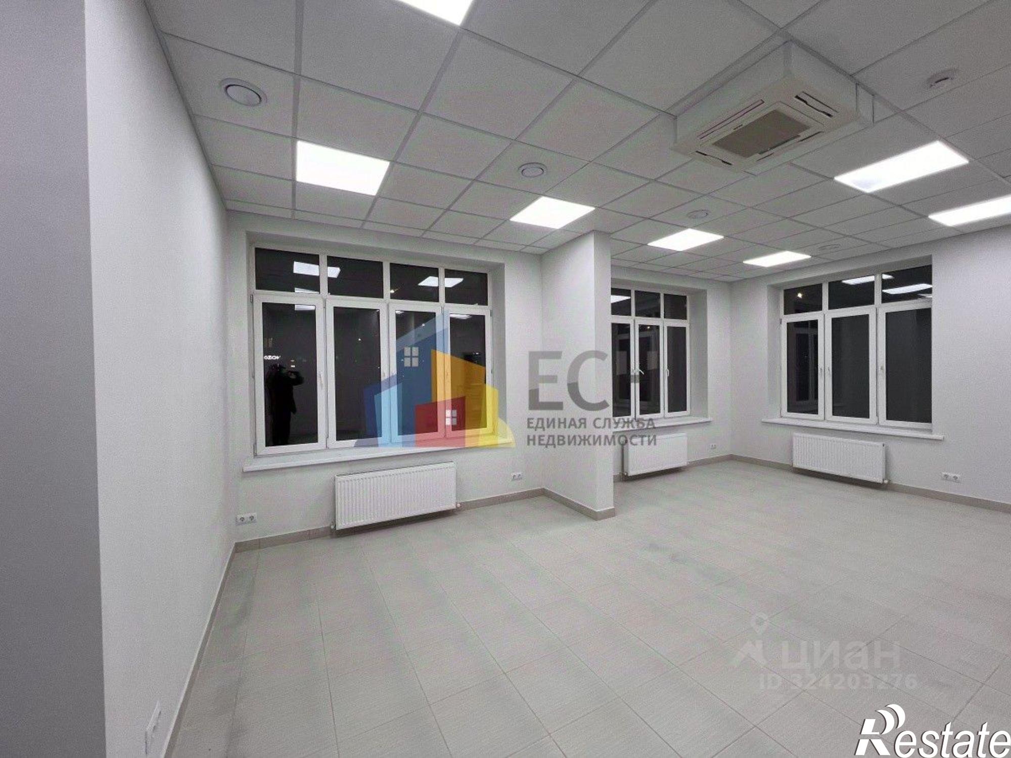 Сдать торговое помещение за 60 000 рублей на г. посёлок Горелки, Ключевая улица, 8