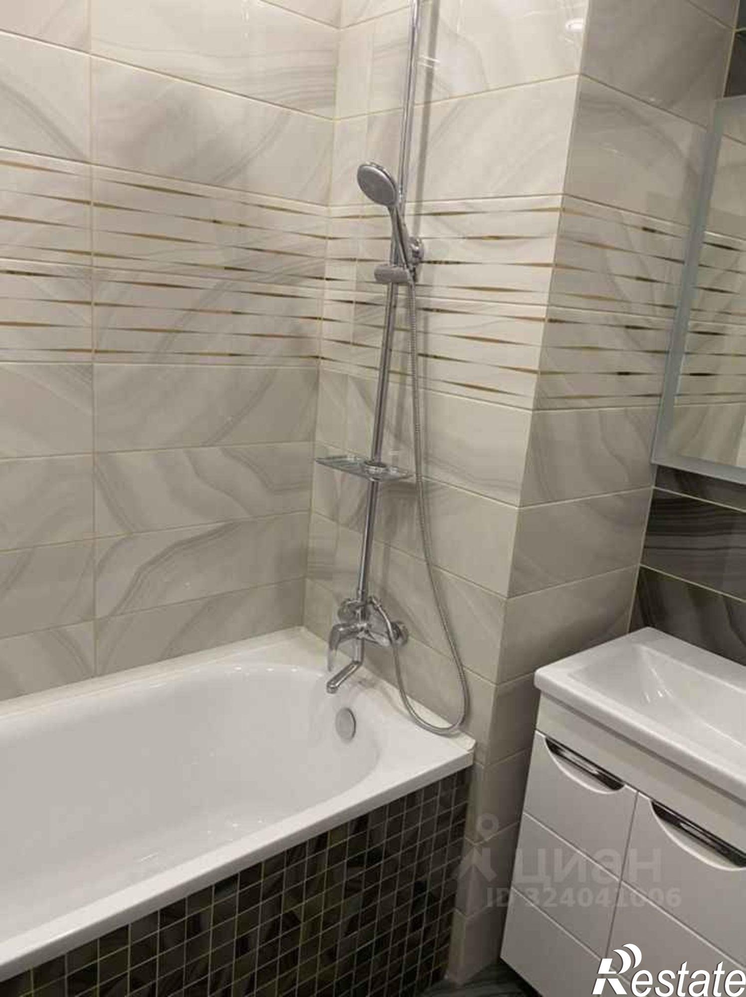 Сдать квартиру за 39 000 рублей на проспект Ленина, 142