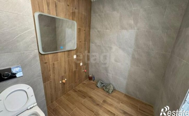 3-комн квартира Новомосковская улица, 4,  д. 4