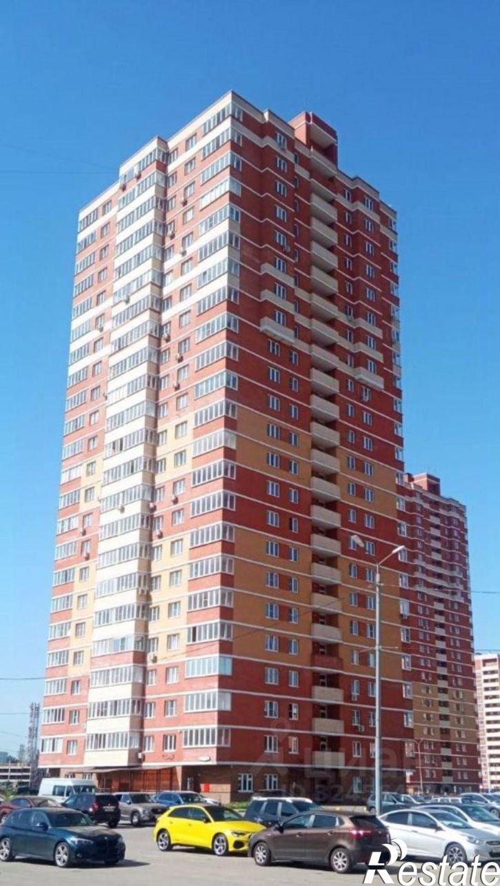 3-комн квартира ул Академика Насоновой, 18,  д. 18