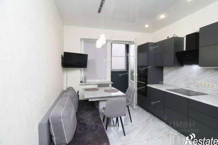 1-комн квартира ул Конструктора Грязева, 4,  д. 4