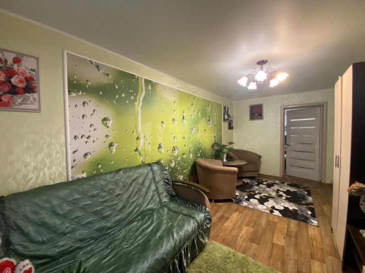 3-комн квартира Ложевая ул., 141